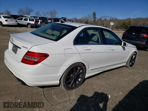 2013 Mercedes-Benz C 300 Sport with VIN WDDGF8AB1DG079449, listed as a Copart auction lot 48121915 with 103,766 mi miles and Clean Title. Bid and sale history available at DreamBid. Image 3.