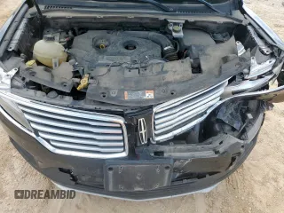 2017 Lincoln MKC Reserve with VIN 5LMCJ3D94HUL52306, listed as a Copart auction lot 61105825 with 131,161 mi miles and Salvage title. Bid and sale history available at DreamBid. Image 12.