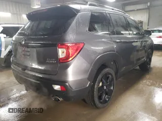 2019 Honda Passport Elite with VIN 5FNYF8H05KB004716, listed as a Copart auction lot 51543905 with 95,973 mi miles and Salvage Title. Bid and sale history available at carsss.com. Image 3.