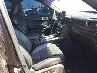 2020 Ford Explorer Platinum с VIN 1FM5K8HC3LGA27083, выставлен на аукционе IAAI как лот 42275193 с пробегом 104 403 миль миль и . История ставок и продаж доступна на DreamBid. Изображение 5.