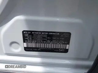 2020 Mitsubishi Outlander SE z VIN JA4AD3A33LZ006114, wystawiony jako IAAI lot #42288365 z przebiegiem 87 153 mil mil oraz . Historia ofert i sprzedaży dostępna na DreamBid. Obrazek 9.