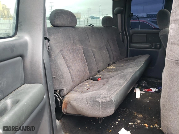 2001 Chevrolet Silverado 1500 LS with VIN 2GCEC19V111175185, listed as a Copart auction lot 44200645 with 188,146 mi miles and Salvage Title. Bid and sale history available at carsss.com. Image 10.