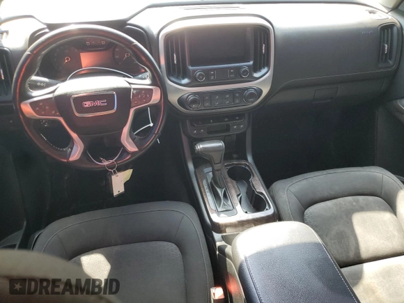 2019 GMC Canyon 4WD SLE with VIN 1GTG6CEN1K1129624, listed as a Copart auction lot 44106575 with 106,734 mi miles and Salvage Title. Bid and sale history available at carsss.com. Image 8.