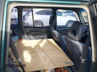 1997 Toyota RAV4 with VIN JT3HP10V2V0147285, listed as a IAAI auction lot 41856796 with 303,535 mi miles and . Bid and sale history available at DreamBid. Image 8.