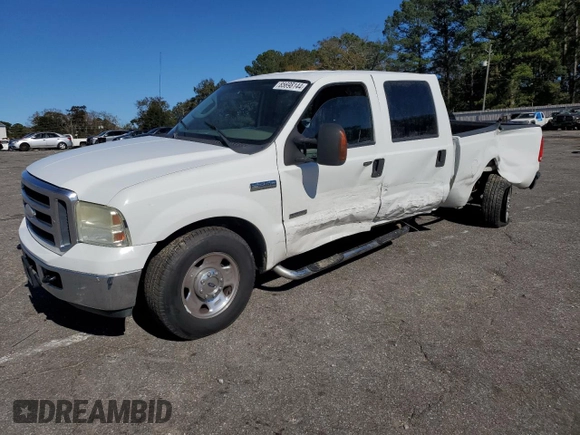 2006 Ford Super Duty F-250 XL with VIN 1FTSW20P86EB13643, listed as a Copart auction lot 85698144 with 295,336 mi miles and Salvage Title. Bid and sale history available at carsss.com. Image 1.
