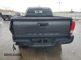 2017 Toyota Tacoma SR5 z VIN 3TMDZ5BN1HM030372, wystawiony jako Copart lot #54547985 z przebiegiem 67 663 mil mil oraz Szkoda całkowita • Salvage title. Historia ofert i sprzedaży dostępna na DreamBid. Obrazek 6.