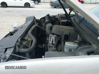 2007 Chevrolet Suburban LTZ с VIN 3GNFK163X7G217774, выставлен на аукционе IAAI как лот 43051349 с пробегом 239 882 миль миль и . История ставок и продаж доступна на DreamBid. Изображение 19.