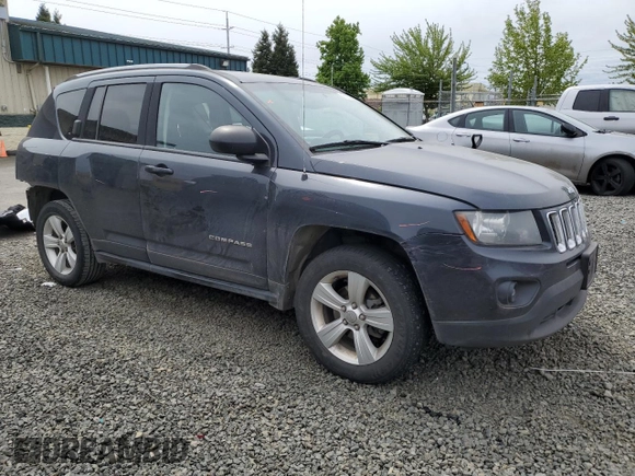 2016 Jeep Compass Sport with VIN 1C4NJDBB3GD520141, listed as a Copart auction lot 56902885 with 147,154 mi miles and Salvage title. Bid and sale history available at DreamBid. Image 4.