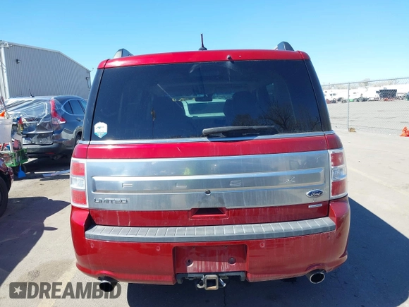 2015 Ford Flex Limited w/EcoBoost with VIN 2FMHK6DT2FBA05532, listed as a IAAI auction lot 41869491 with 84,985 mi miles. Bid and sale history available at carsss.com. Image 17.
