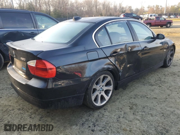 2006 BMW 3 Series 330i with VIN WBAVB33546AZ85539, listed as a Copart auction lot 43330385 with 201,132 mi miles and Salvage Title. Bid and sale history available at DreamBid. Image 3.