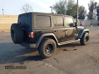2020 Jeep Wrangler Unlimited Sport S with VIN 1C4HJXDG5LW170579, listed as a IAAI auction lot 41429548 with Not provided miles and . Bid and sale history available at DreamBid. Image 4.
