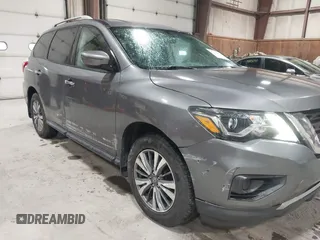 2017 Nissan Pathfinder SL with VIN 5N1DR2MM2HC622055, listed as a IAAI auction lot 41979816 with 123,355 mi miles. Bid and sale history available at carsss.com. Image 20.