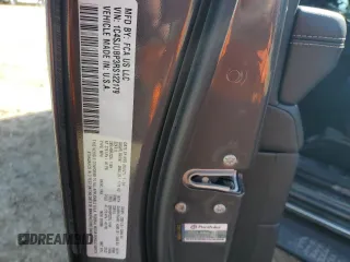 2024 Jeep Wagoneer Series II z VIN 1C4SJUBP3RS122179, wystawiony jako Copart lot #84817074 z przebiegiem 5 190 mil mil oraz Nie do naprawy • Non repairable. Historia ofert i sprzedaży dostępna na DreamBid. Obrazek 14.