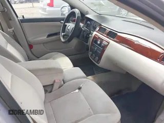 2006 Chevrolet Impala LS with VIN 2G1WB55K569129239, listed as a IAAI auction lot 42191595 with 231,427 mi miles and . Bid and sale history available at DreamBid. Image 5.
