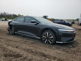 2023 Lucid Air Pure z VIN 50EA1PFA8PA008146, wystawiony jako Copart lot #59182745 z przebiegiem 23 861 mil mil oraz Szkoda całkowita • Salvage title. Historia ofert i sprzedaży dostępna na DreamBid. Obrazek 4.