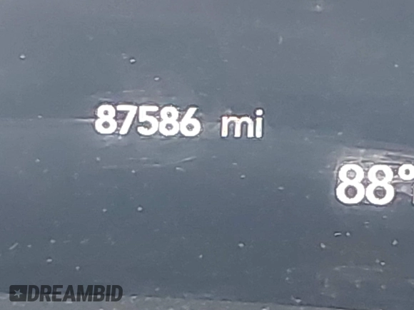 2020 Chrysler Pacifica Launch Edition with VIN 2C4RC3BGXLR267876, listed as a IAAI auction lot 42424841 with 87,586 mi miles and . Bid and sale history available at DreamBid. Image 15.
