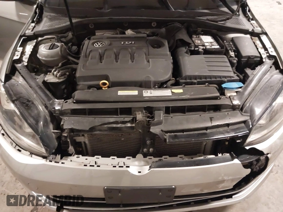 2015 Volkswagen Golf SportWagen TDI S with VIN 3VWCA7AU7FM500664, listed as a IAAI auction lot 41386763 with 115,716 mi miles. Bid and sale history available at carsss.com. Image 10.
