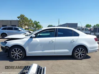 2017 Volkswagen Jetta SE with VIN 3VWDB7AJ7HM209222, listed as a IAAI auction lot 42655859 with 127,468 mi miles and . Bid and sale history available at DreamBid. Image 15.