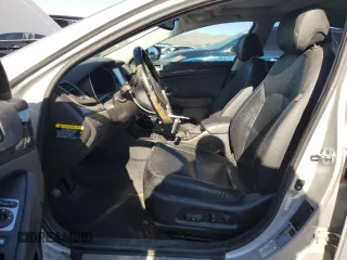 2016 Kia Cadenza Premium with VIN KNALN4D71G5218729, listed as a Copart auction lot 83393954 with 34,343 mi miles and Salvage Title. Bid and sale history available at carsss.com. Image 7.