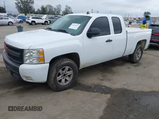 2011 Chevrolet Silverado 1500 LT with VIN 1GCRCSEA5BZ285501, listed as a IAAI auction lot 42194927 with 249,640 mi miles and . Bid and sale history available at DreamBid. Image 2.