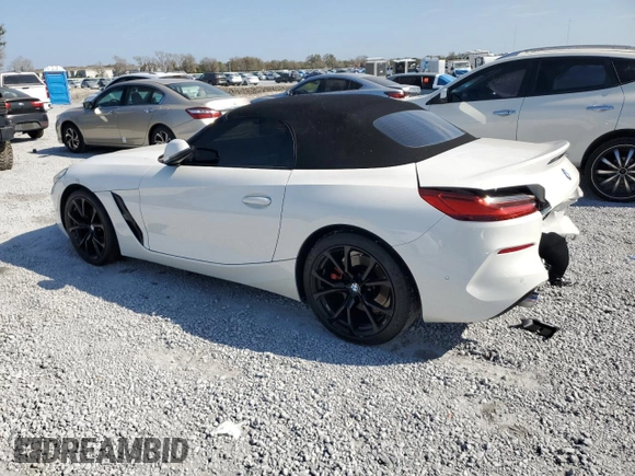 2019 BMW Z4 sDrive30i z VIN WBAHF3C58KWW33806, wystawiony jako Copart lot #45221515 z przebiegiem 19 130 mil mil oraz Szkoda całkowita • Salvage title. Historia ofert i sprzedaży dostępna na DreamBid. Obrazek 2.