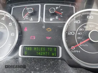 2008 Ford Taurus SEL with VIN 1FAHP24W88G178210, listed as a IAAI auction lot 41933552 with 142,971 mi miles. Bid and sale history available at carsss.com. Image 7.