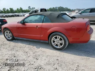 2008 Ford Mustang Deluxe with VIN 1ZVHT84NX85128644, listed as a Copart auction lot 57977125 with 93,500 mi miles and Clean title. Bid and sale history available at DreamBid. Image 2.