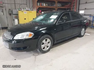 2016 Chevrolet Impala Limited LT with VIN 2G1WB5E31G1116982, listed as a IAAI auction lot 41463912 with NaN miles. Bid and sale history available at carsss.com. Image 2.