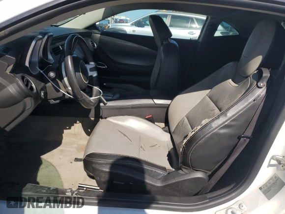 2011 Chevrolet Camaro 2LT с VIN 2G1FC1ED9B9203201, выставлен на аукционе Copart как лот 57784995 с пробегом 140 569 миль миль и Списание • Salvage title. История ставок и продаж доступна на DreamBid. Изображение 7.
