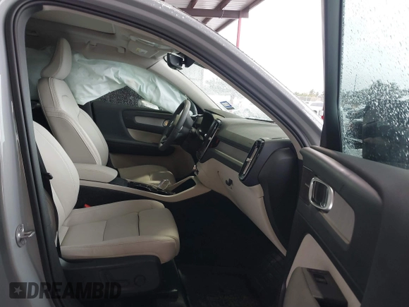 2024 Volvo XC40 с VIN YV4L12UFXR2348830, выставлен на аукционе IAAI как лот 41524099 с пробегом 26 374 миль миль и . История ставок и продаж доступна на DreamBid. Изображение 5.