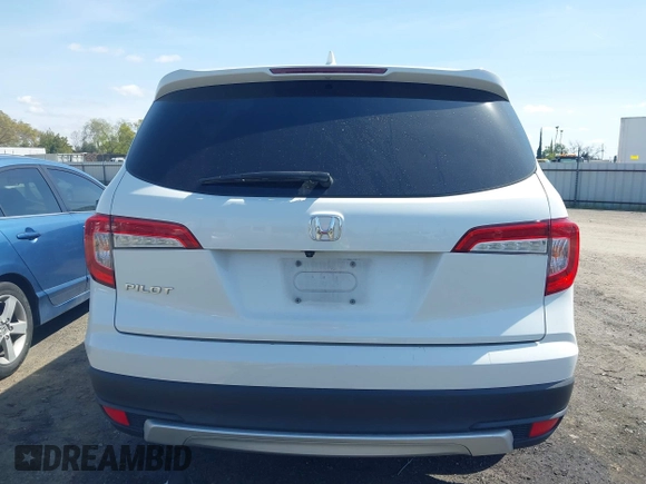 2020 Honda Pilot EX-L with VIN 5FNYF5H59LB027265, listed as a IAAI auction lot 41826300 with 57,201 mi miles. Bid and sale history available at carsss.com. Image 17.