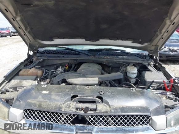 2003 Chevrolet Avalanche with VIN 3GNEC13T23G115201, listed as a IAAI auction lot 42088952 with 1 mi miles. Bid and sale history available at carsss.com. Image 10.