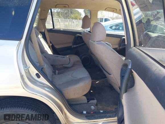 2007 Toyota RAV4 with VIN JTMZD33V475074183, listed as a IAAI auction lot 41736283 with 289,453 mi miles. Bid and sale history available at carsss.com. Image 8.