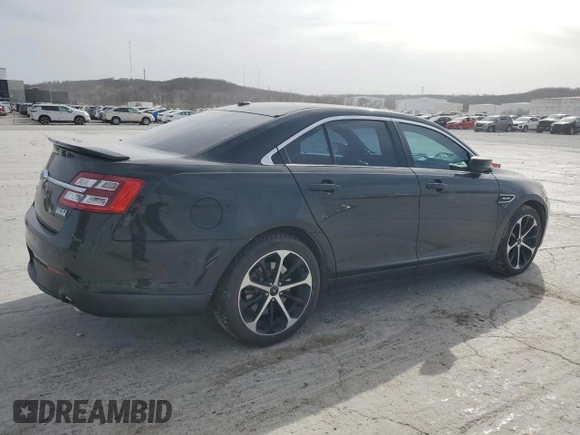 2015 Ford Taurus SHO z VIN 1FAHP2KTXFG121786, wystawiony jako Copart lot #49718275 z przebiegiem 114 946 mil mil oraz Szkoda całkowita • Salvage title. Historia ofert i sprzedaży dostępna na DreamBid. Obrazek 3.