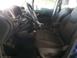 2017 Jeep Renegade Latitude with VIN ZACCJABBXHPG46800, listed as a Copart auction lot 52980265 with 88,460 mi miles and Salvage Title. Bid and sale history available at carsss.com. Image 7.
