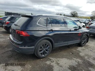 2023 Volkswagen Tiguan SE with VIN 3VVNB7AX2PM058818, listed as a Copart auction lot 55518755 with 35,878 mi miles and Salvage title. Bid and sale history available at DreamBid. Image 3.