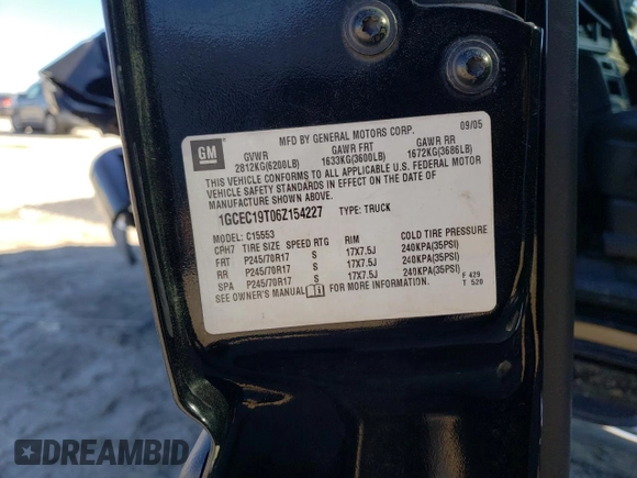 2006 Chevrolet Silverado 1500 LT1 with VIN 1GCEC19T06Z154227, listed as a Copart auction lot 43082745 with 197,982 mi miles and Salvage Title. Bid and sale history available at DreamBid. Image 14.