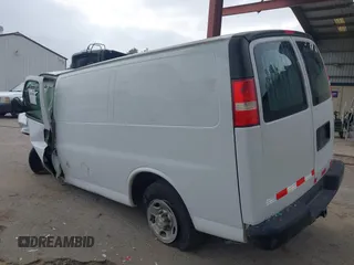 2017 Chevrolet Express Cargo Van with VIN 1GCWGAFF7H1110458, listed as a IAAI auction lot 41816496 with 32,593 mi miles. Bid and sale history available at carsss.com. Image 3.
