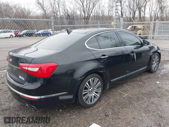 2014 Kia Cadenza Premium with VIN KNALN4D7XE5144952, listed as a IAAI auction lot 40546603 with 201,073 mi miles. Bid and sale history available at carsss.com. Image 4.