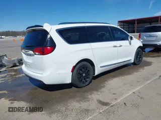 2018 Chrysler Pacifica Touring L Plus z VIN 2C4RC1EG3JR354886, wystawiony jako IAAI lot #41848820 z przebiegiem 109 185 mil mil oraz . Historia ofert i sprzedaży dostępna na DreamBid. Obrazek 4.
