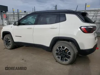 2021 Jeep Compass Trailhawk with VIN 3C4NJDDB7MT533106, listed as a Copart auction lot 59864805 with 117,365 mi miles and Clean title. Bid and sale history available at DreamBid. Image 2.