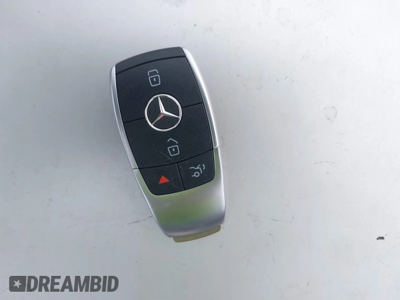2020 Mercedes-Benz C 300 with VIN W1KWJ8DB7LF985843, listed as a IAAI auction lot 41484590 with 22,561 mi miles and . Bid and sale history available at DreamBid. Image 11.