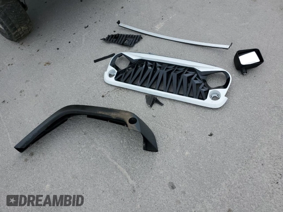 2018 Jeep Wrangler Unlimited Sport with VIN 1C4BJWDG8JL883524, listed as a Copart auction lot 52830295 with 63,659 mi miles and Salvage Title. Bid and sale history available at DreamBid. Image 15.