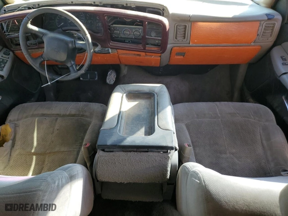 2002 Chevrolet Silverado 1500 LS with VIN 2GCEC19VX21147001, listed as a Copart auction lot 47316455 with 209,121 mi miles and Salvage Title. Bid and sale history available at carsss.com. Image 8.