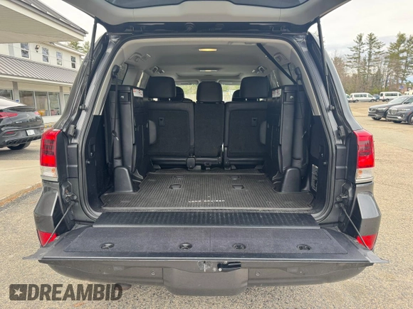 2017 Toyota Land Cruiser z VIN JTMCY7AJ5H4049172, wystawiony jako Copart lot #51363615 z przebiegiem 204 444 mil mil oraz Czysty tytuł • Clean title. Historia ofert i sprzedaży dostępna na DreamBid. Obrazek 9.