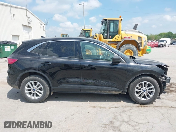 2022 Ford Escape SE with VIN 1FMCU0G69NUB35565, listed as a IAAI auction lot 42265525 with 27,711 mi miles and . Bid and sale history available at DreamBid. Image 14.