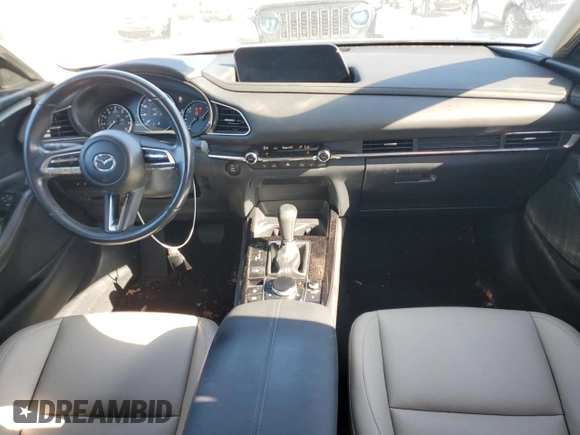 2021 Mazda CX-30 Preferred with VIN 3MVDMACL0MM232259, listed as a Copart auction lot 86490044 with 17,812 mi miles and Salvage Title. Bid and sale history available at DreamBid. Image 8.