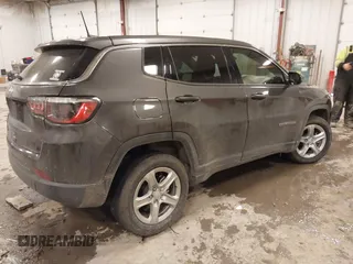 2023 Jeep Compass Sport with VIN 3C4NJDAN8PT531397, listed as a IAAI auction lot 41545093 with 9,915 mi miles and . Bid and sale history available at DreamBid. Image 4.
