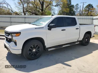 2022 Chevrolet Silverado 1500 Custom with VIN 3GCPABEK5NG576235, listed as a Copart auction lot 51157465 with 50,811 mi miles and Clean Title. Bid and sale history available at DreamBid. Image 1.