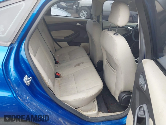 2018 Ford Focus SE with VIN 1FADP3F26JL212866, listed as a IAAI auction lot 42627026 with 211,072 mi miles and . Bid and sale history available at DreamBid. Image 8.